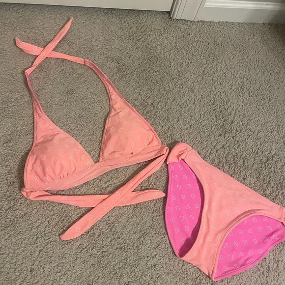 Reversible bikini - Picture 1 of 2